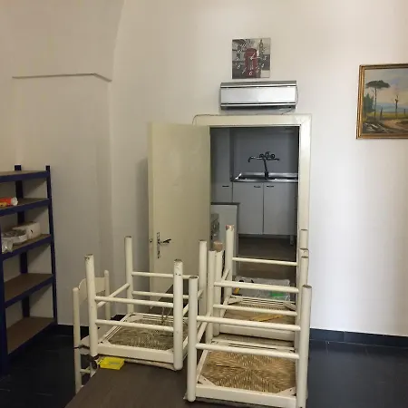 Ghouse Apartment